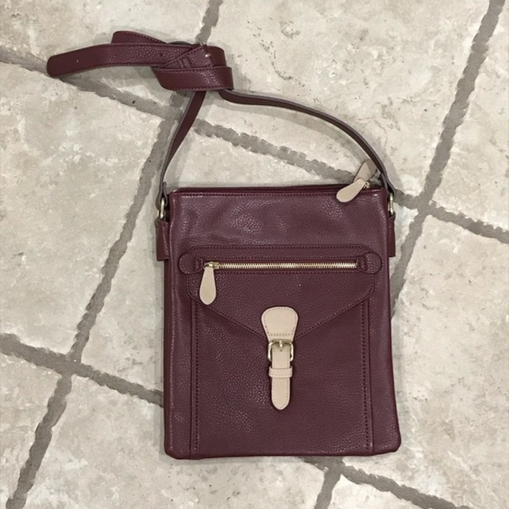 NWOT maroon 2-pocket crossbody bag